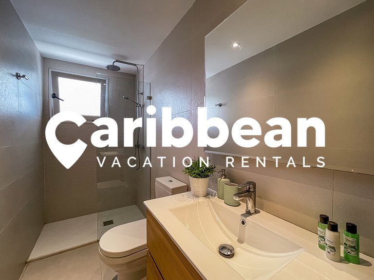 Beach Garden | Poolside Ground Condo