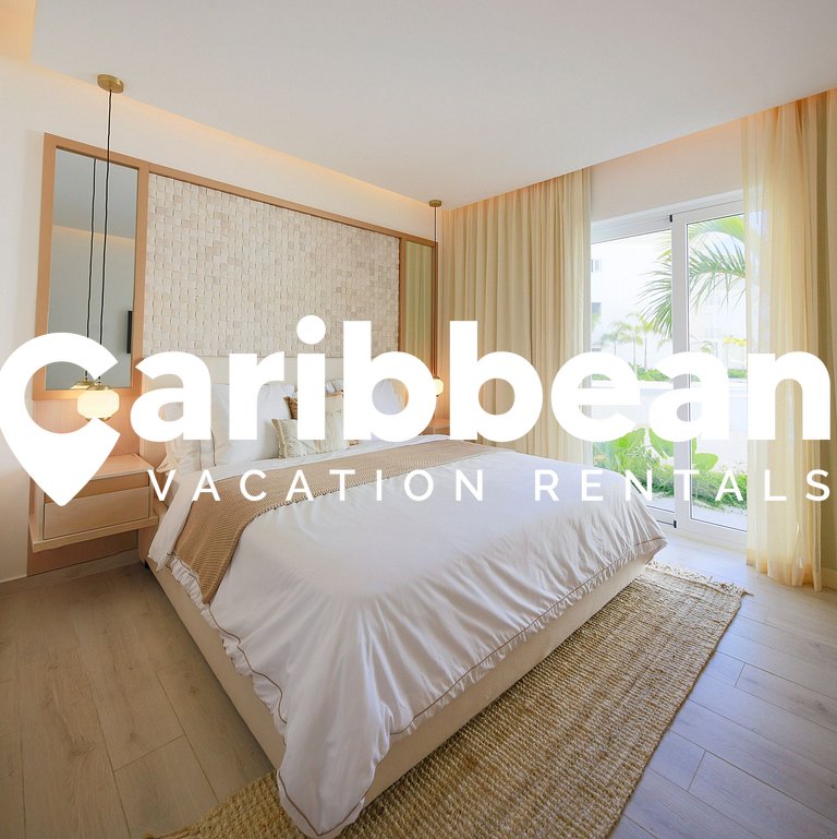 Ground Floor Poolside Retreat | Playa Coral