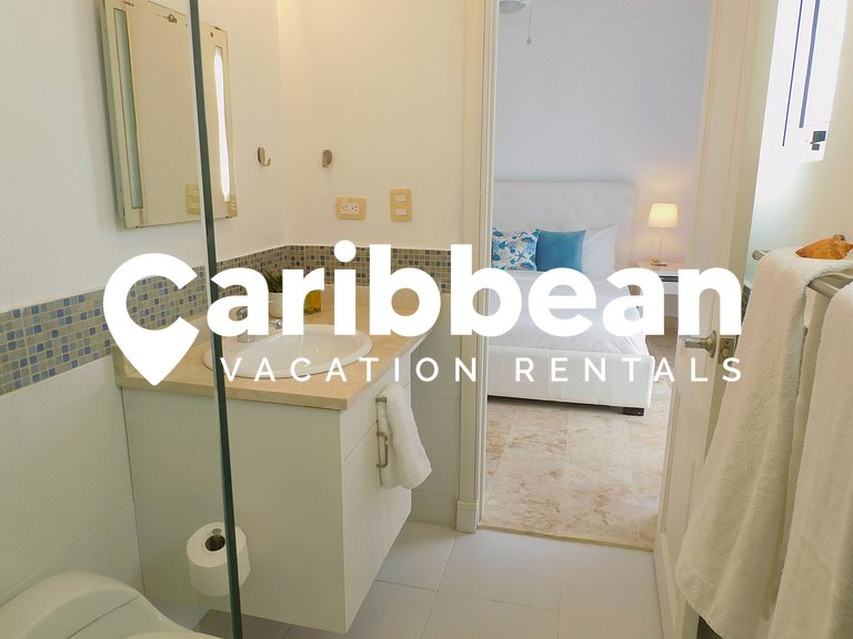 Ocean views condo and private beach in Playa Turquesa