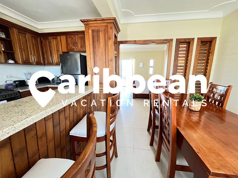 Modern Pool-View Apartment in Sol Tropical – Walk to Bavaro