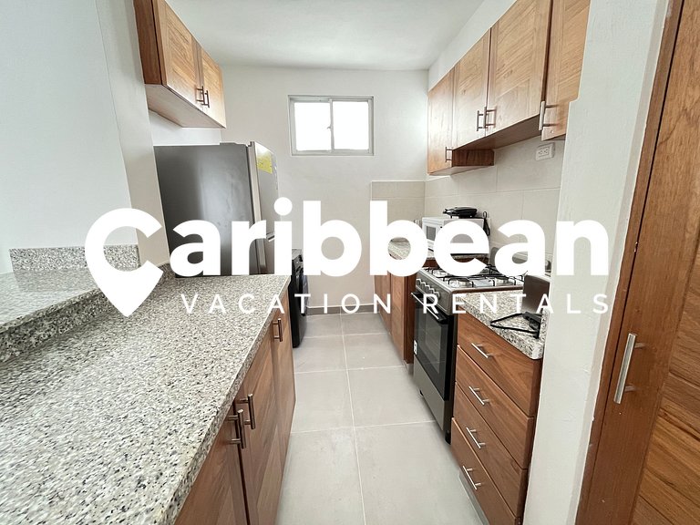 Beauty new beach apartment with private access to Arena Gord