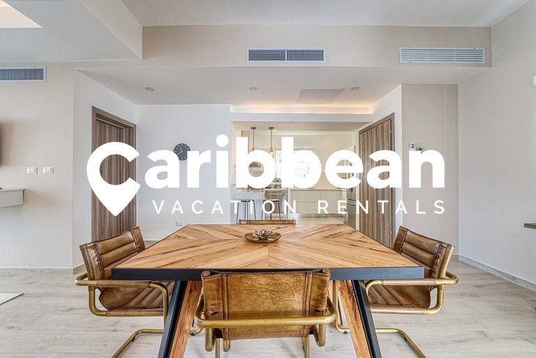 Elegant Seaside Retreat | Playa Coral