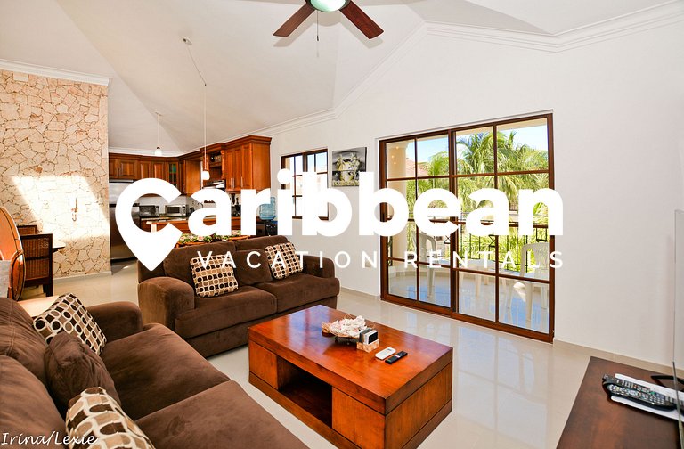 Rosa Hermosa Penthouse | Pool View • Near Bávaro