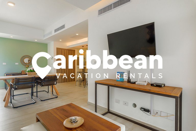 Ground Floor Poolside Retreat | Playa Coral