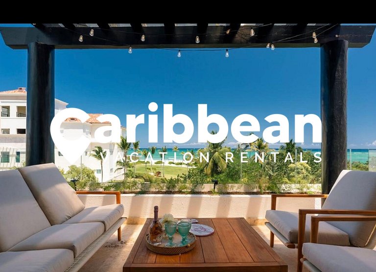 Oceanfront Paradise: Private Beach Access