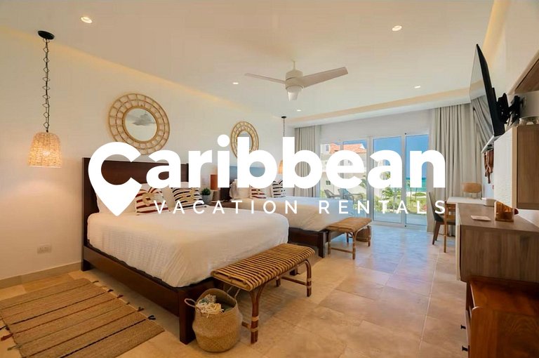 Oceanfront Paradise: Private Beach Access