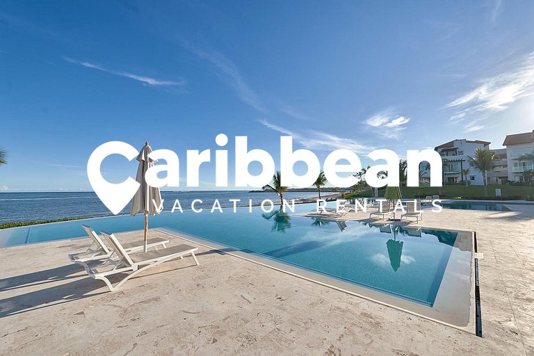 Oceanfront Paradise: Private Beach Access