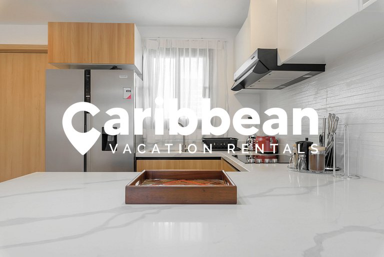 Sausalito | Pool View Retreat