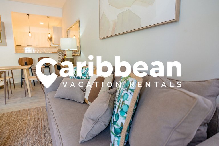 Boho Swim-Up Suite | Access to Private Beach