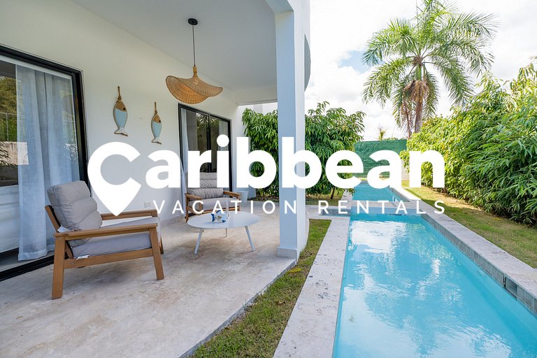 Boho Swim-Up Suite | Access to Private Beach