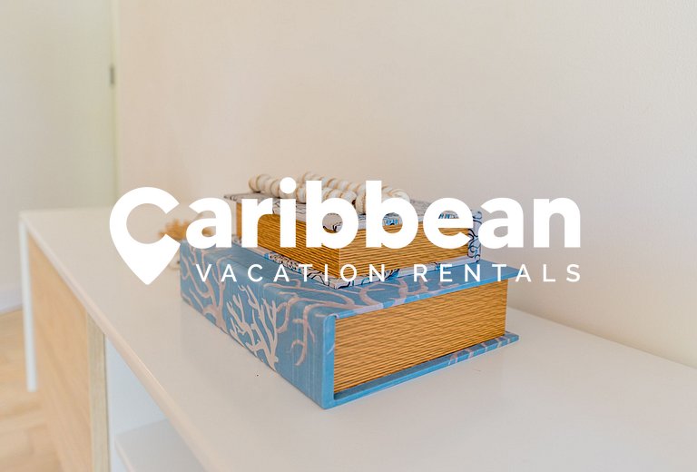 Boho Swim-Up Suite | Access to Private Beach