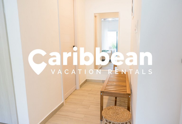 Boho Swim-Up Suite | Access to Private Beach