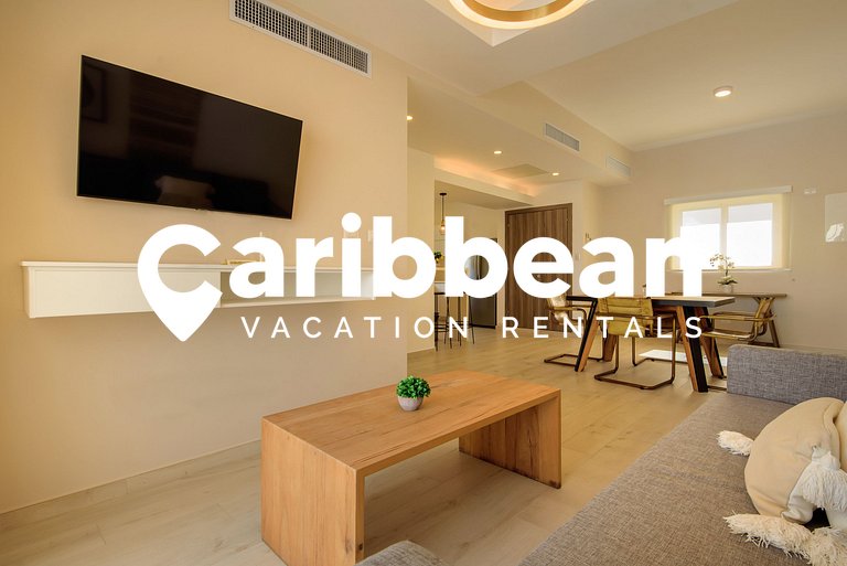 Elegant Seaside Retreat | Playa Coral