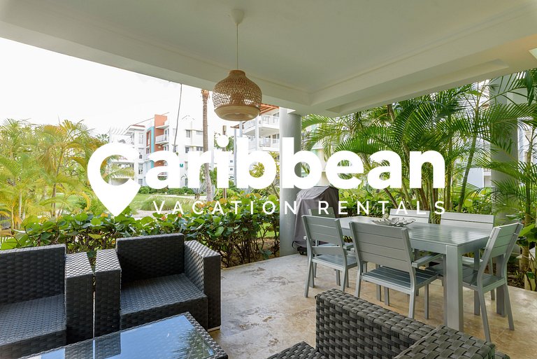 Private Beach | Terrace and Pool • Fast WiFi