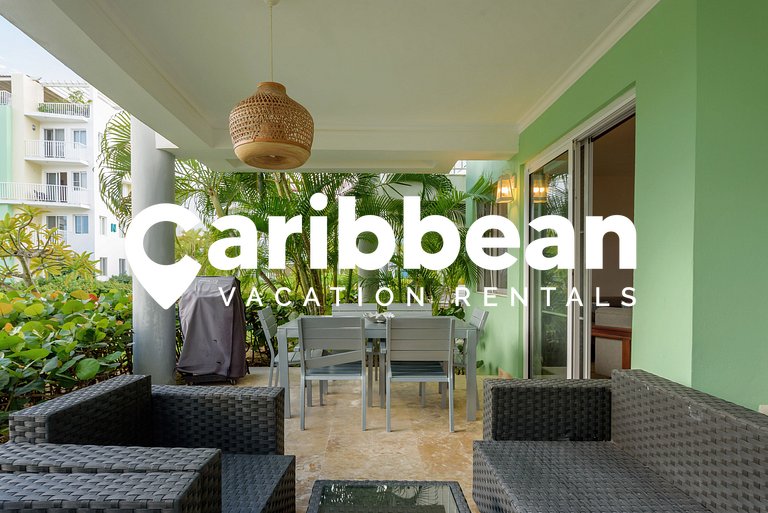 Private Beach | Terrace and Pool • Fast WiFi