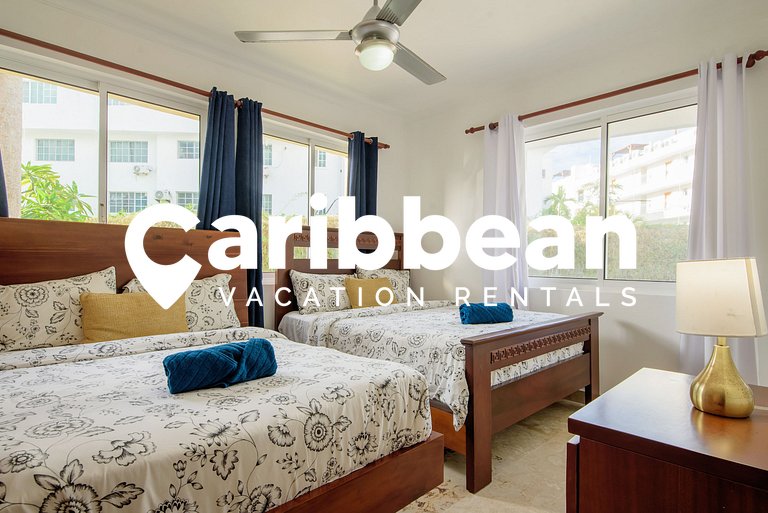 Private Beach | Terrace and Pool • Fast WiFi