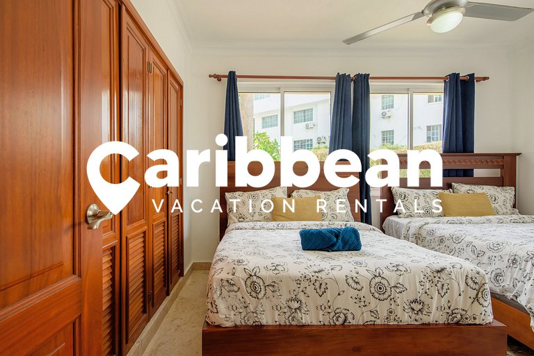 Private Beach | Terrace and Pool • Fast WiFi