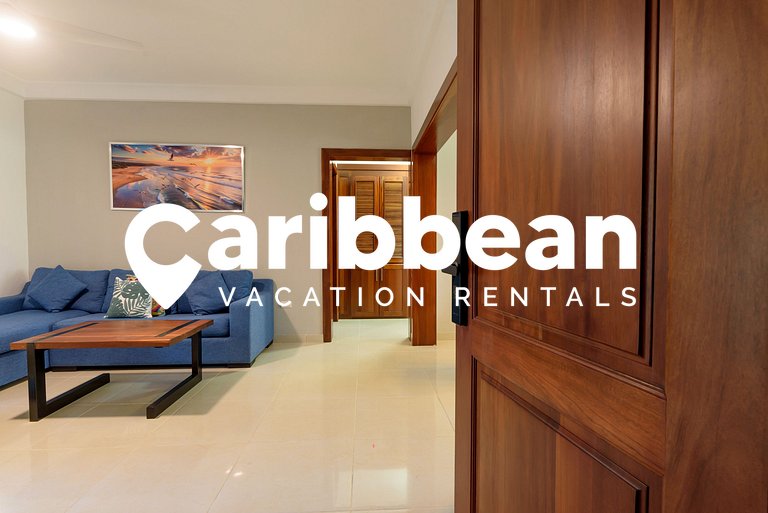 Modern • Pool + Balcony | Close to the Beach