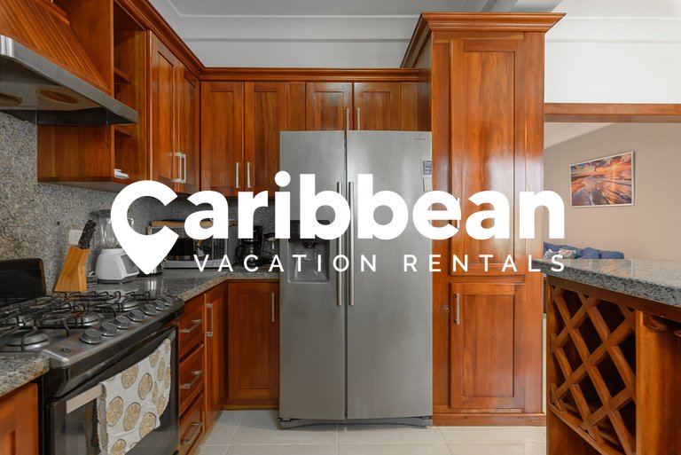 Moderno • Piscina + Balcón | Cerca de la Playa