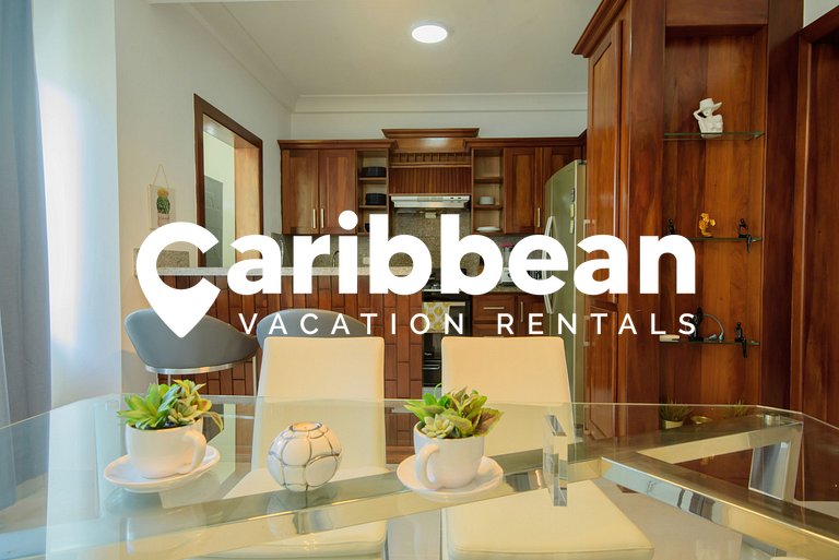 Modern • Pool + Balcony | Close to the Beach