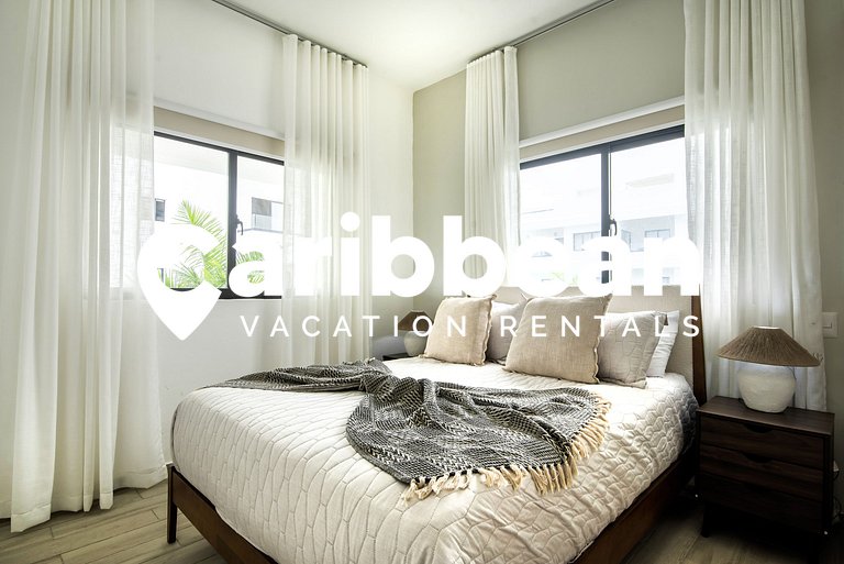 ONA | Terrace Picuzzi & Beach