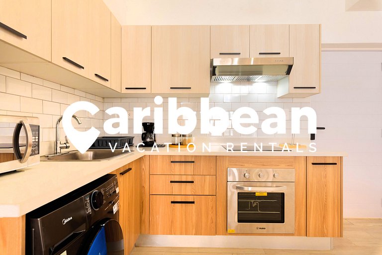 ONA 2BR w/ Private Picuzzi & Beach