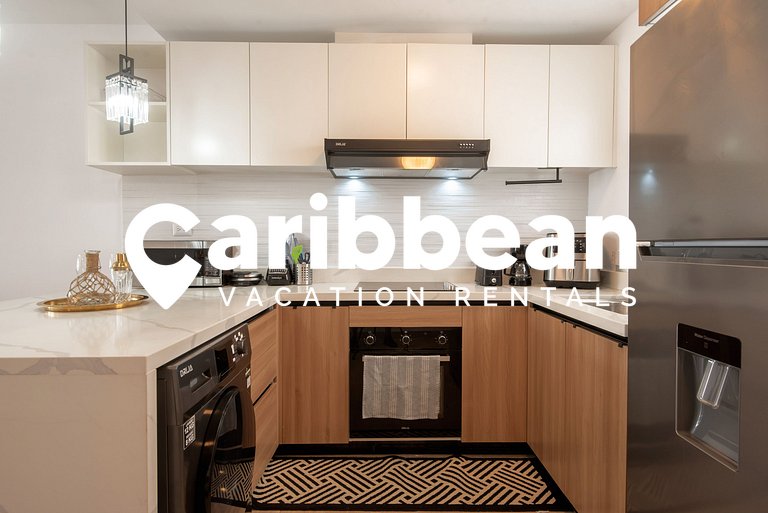 Sausalito 2BR | Pool View | Walk Beach