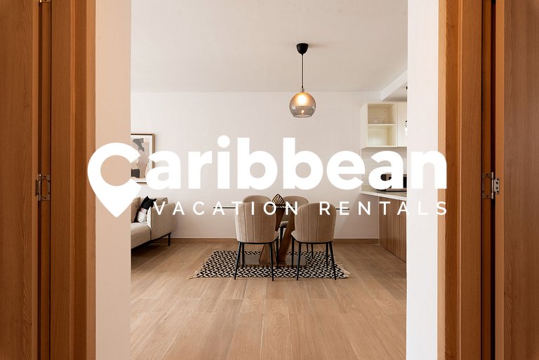 Sausalito 2BR | Pool View | Walk Beach