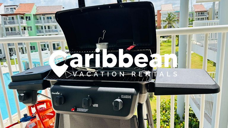 Ocean View Condo + Private Beach Playa Turquesa