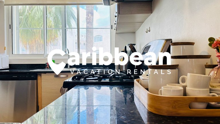 Ocean View Condo + Private Beach Playa Turquesa