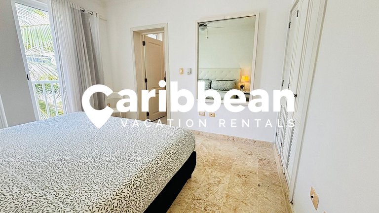 Ocean View Condo + Private Beach Playa Turquesa